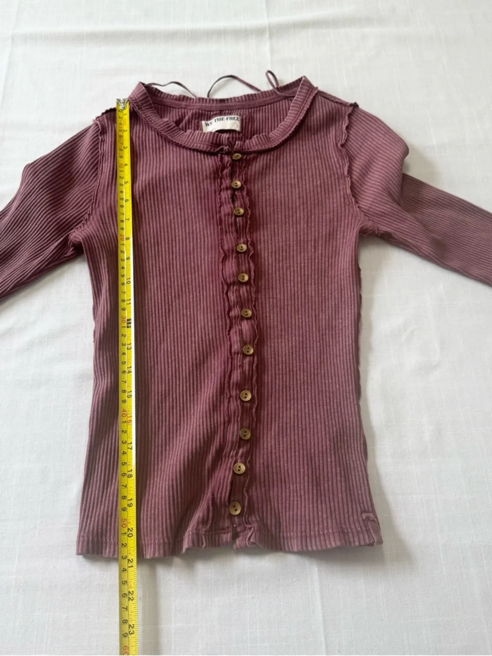 Free People Its On Cardi Raw edge Ribbed Button Down Fitted top Size S